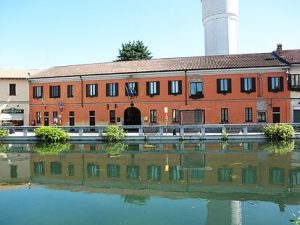 Il Municipio sul Naviglio Grande